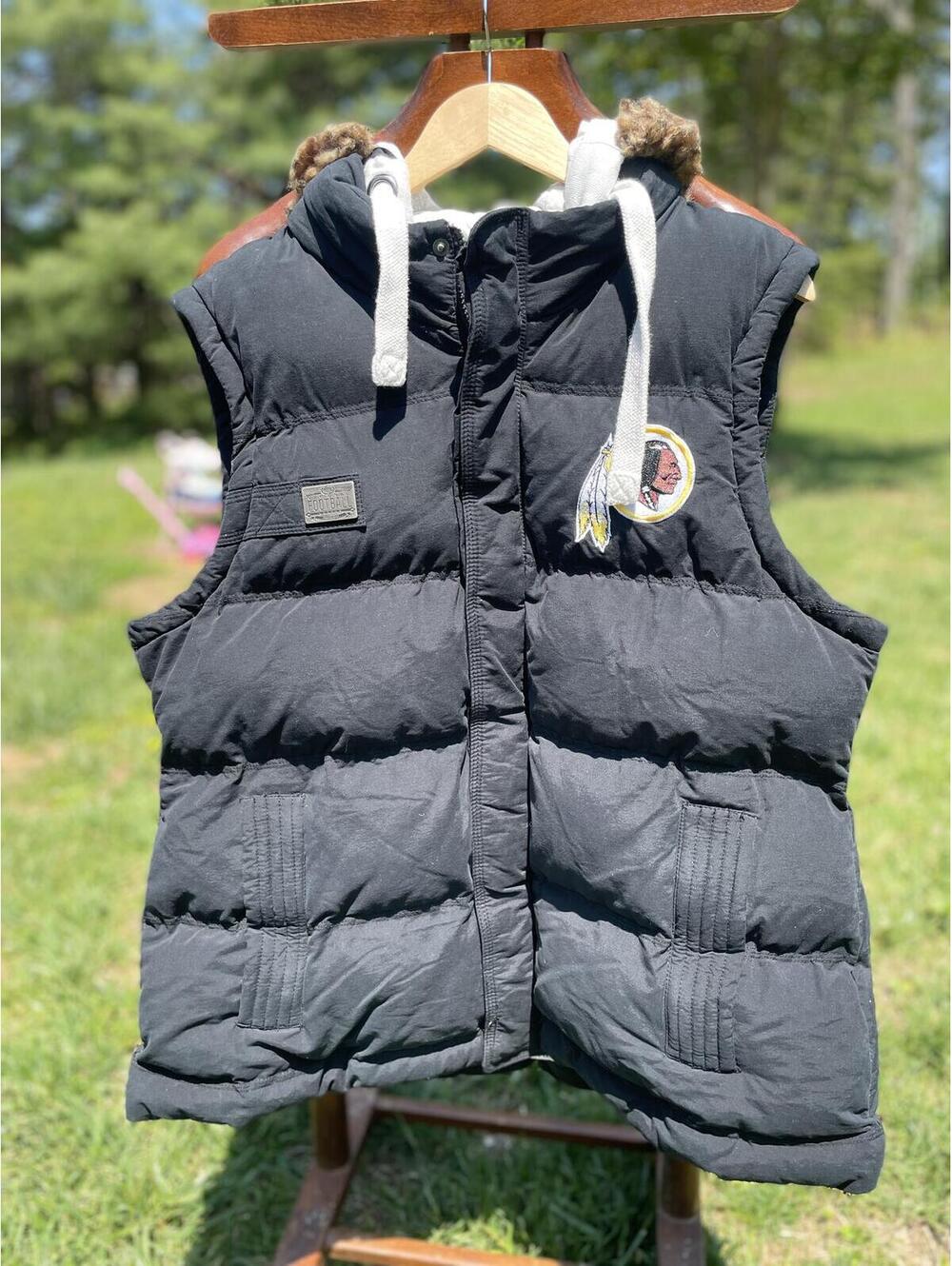 NFL Pro Line Washington Redskins Black Puffer Vest Size 2XL